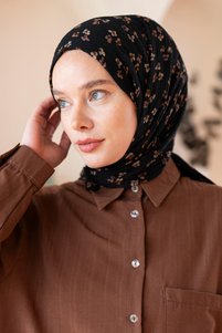 Related product image JAWEL Shawls