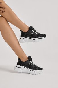Related product image Tonny Black Sneakers