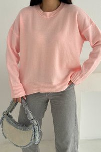 Related product image FEMELLE Sweaters