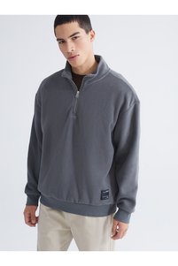 Related product image LC Waikiki Softshells & Fleeces