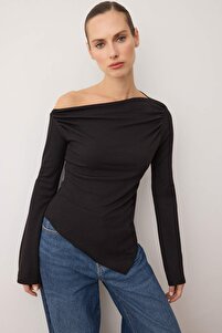 Trendyol Collection Black Draped Boat Neck Asymmetrical Stretchy