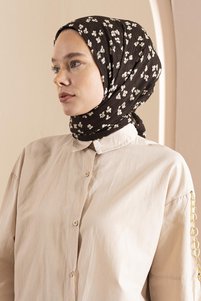 Related product image JAWEL Shawls