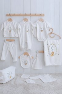 Related product image Tuğba Kuğu Coming Home Outfits