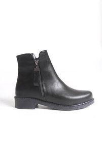 Related product image Riccon Boots