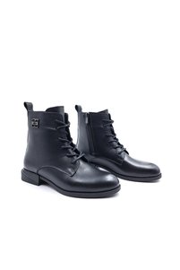 Related product image Bulldozer Boots