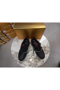 صورة المنتج ذات الصلة Velvet أحذية المشي
