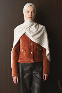 Related product image Madame Polo Shawls
