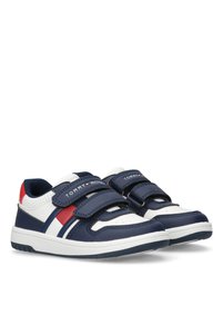 صورة المنتج ذات الصلة Tommy Hilfiger أحذية سنيكرز