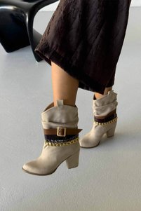 Related product image AYAKKABI PRENSİ Boots