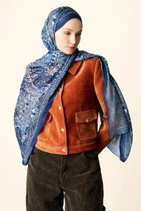 Related product image Madame Polo Shawls