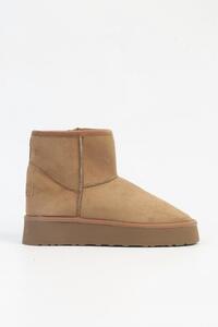 Related product image Benetton Boots