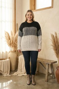 Related product image Stil Diva Sweaters