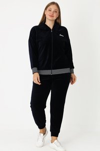 Related product image İntensive Sweatsuit sets