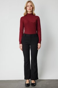 İlgili ürün resmi ON Pantolon
