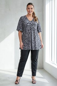 Related product image Stil Diva Blouses