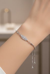 Related product image Duke Nickle Bijou Bracelets