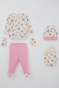 Related product image Breeze Coming Home Outfits