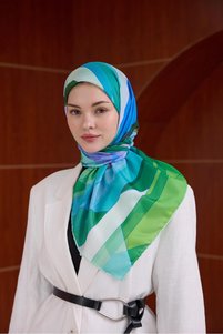 Related product image İpekhan Headscarves