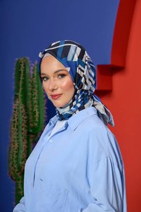 Related product image İpekhan Headscarves