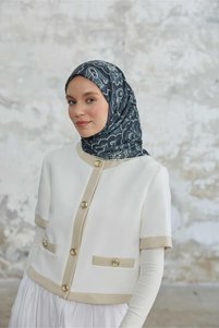 Related product image İpekhan Headscarves