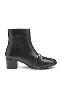Related product image Vario Boots