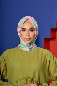 Related product image İpekhan Headscarves