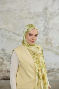 Related product image İpekhan Shawls