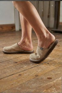 Related product image Ceyo Sandals