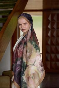 Related product image İpekhan Shawls