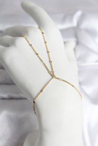 Related product image Clariss Bijou Hand Chains