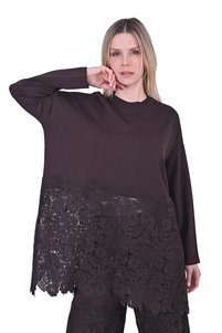 Related product image Invee Two Piece Sets