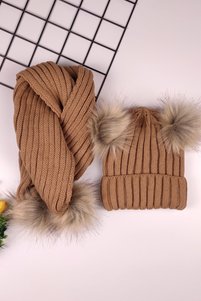 Related product image ESES BEBE Scarf Beanie Gloves Set