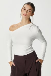 Related product image Ritnice Blouses