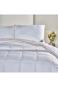 صورة المنتج ذات الصلة Linens أطقم لحاف مزدوج