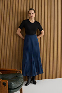 Related product image Aker Skirts
