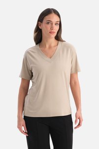 İlgili ürün resmi Dagi T-Shirt