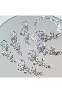 Related product image Choice Bijou Hand Chains