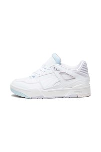 İlgili ürün resmi Puma Sneaker