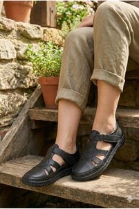 Related product image Pepita Flats