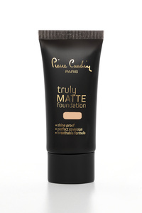 Related product image Pierre Cardin Foundations