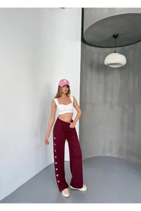 Related product image Vogue Sweatpants