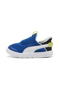 Related product image Puma Sneakers