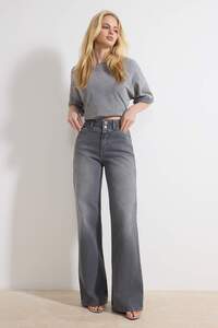 Related product image Trendyol Collection Jeans
