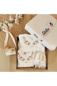 Related product image Sitilin Coming Home Outfits