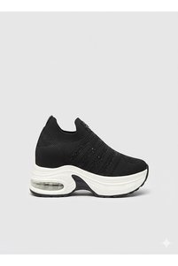 Related product image Voyager Sneakers