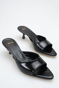 Related product image meyra'nın ayakkabıları Sandals