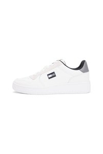 Related product image Tommy Jeans Sneakers
