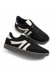 Related product image Moda Kadıköy Sneakers