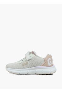 Related product image GAP Sneakers