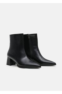 Related product image Cochines Boots